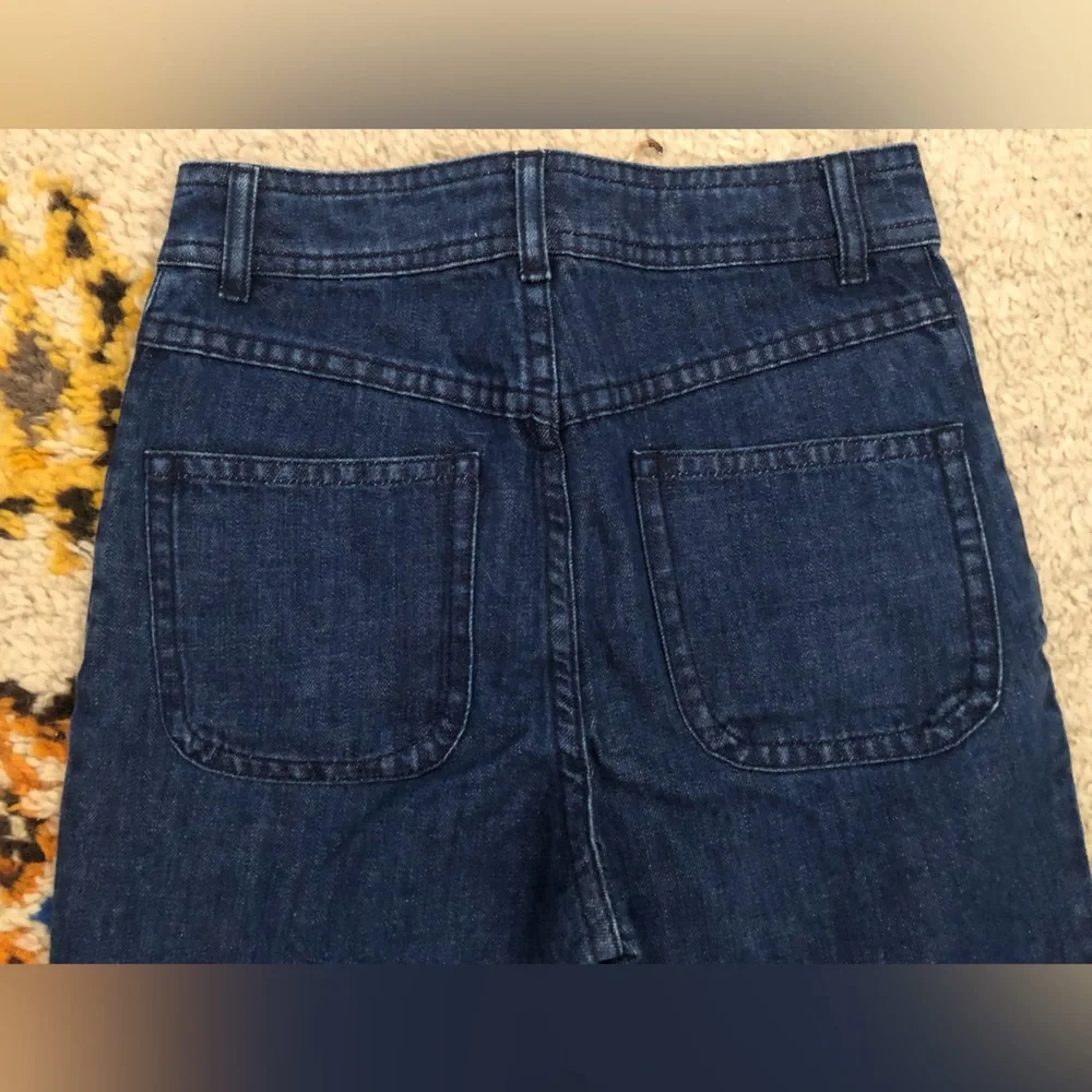 Rouje High-Rise Wide-Leg Jeans in Deep Navy - Picture 4 of 7